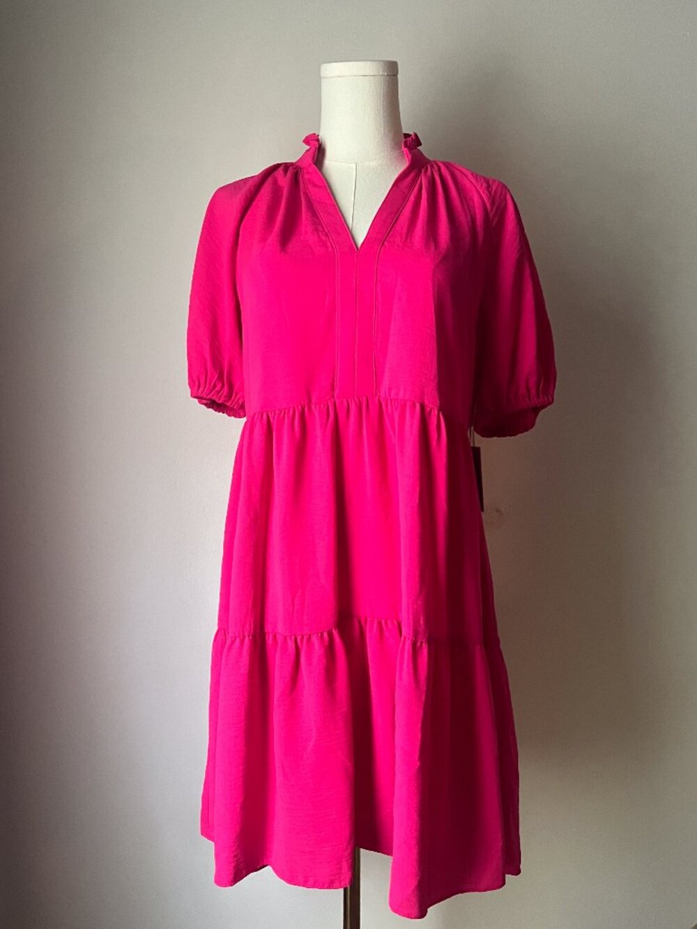 CeCe Hot Pink Ruffle Neck Tiered Dress XS NWT Barbiecore | coquette balletcore